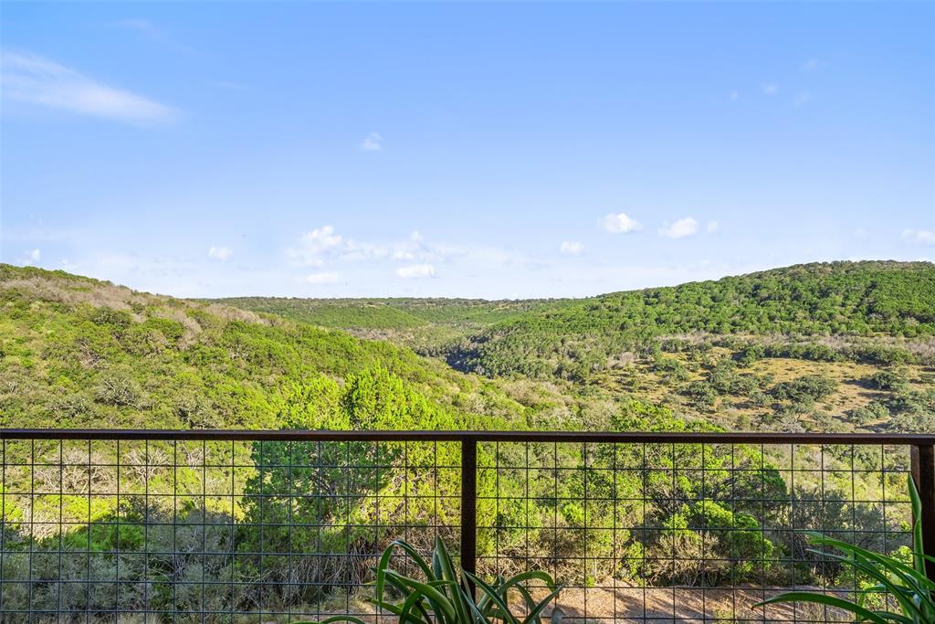 2037 Wolf Creek Ranch Road Property Photo 28