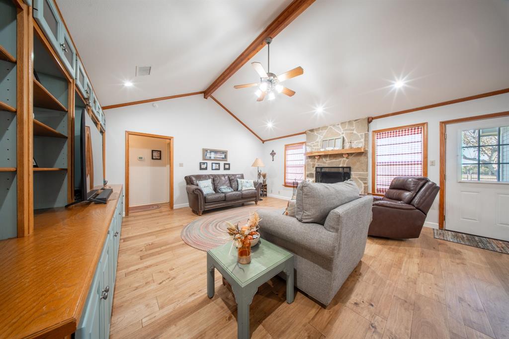 2830 Winding Oaks Property Photo 11