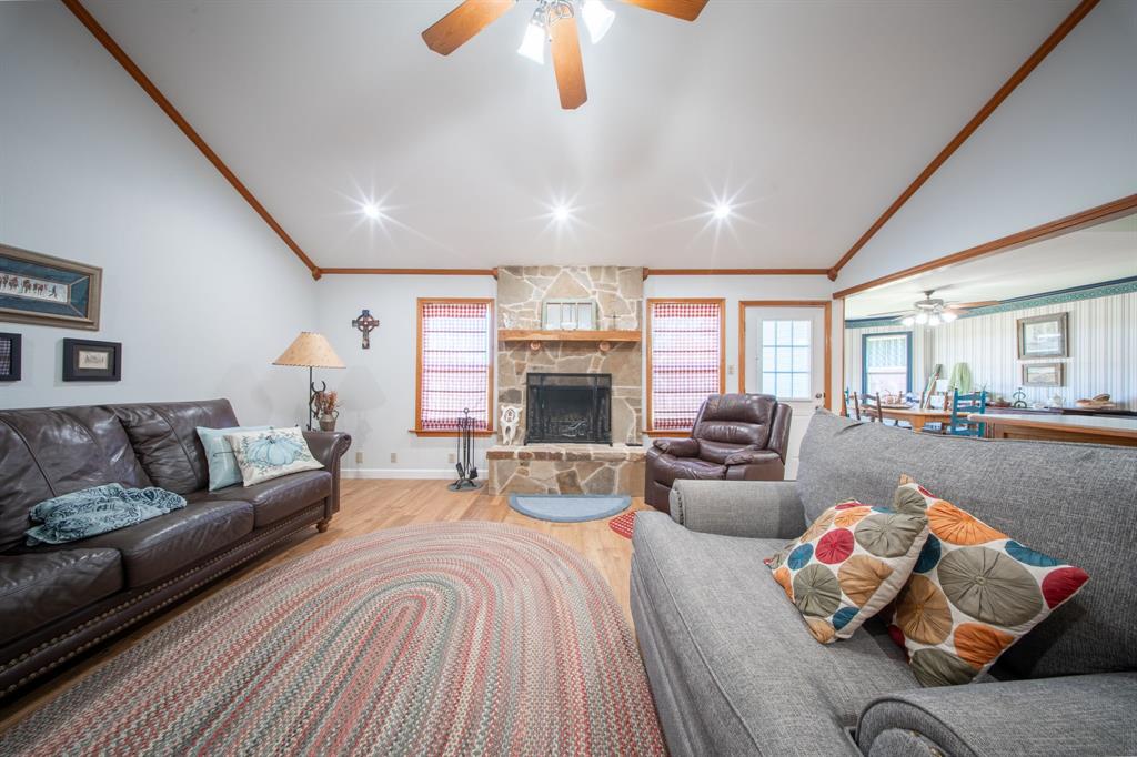 2830 Winding Oaks Property Photo 15