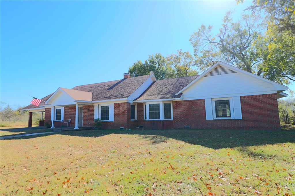 1825 Fm 27 Property Photo 1