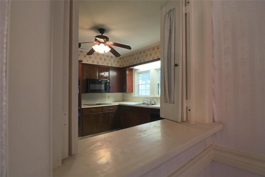 1825 Fm 27 Property Photo 12