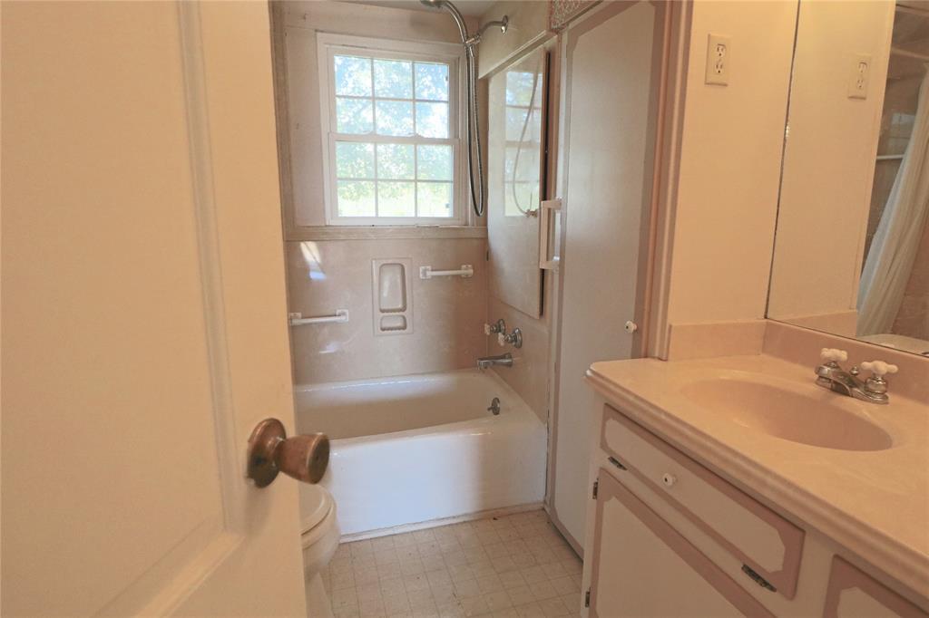 1825 Fm 27 Property Photo 19