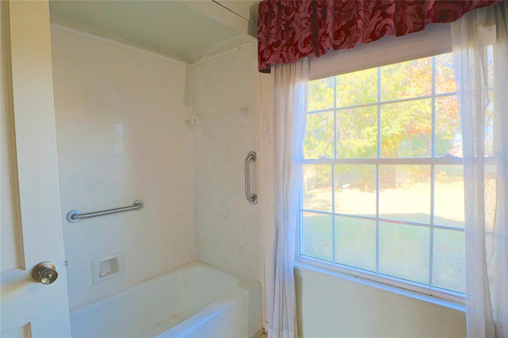 1825 Fm 27 Property Photo 23