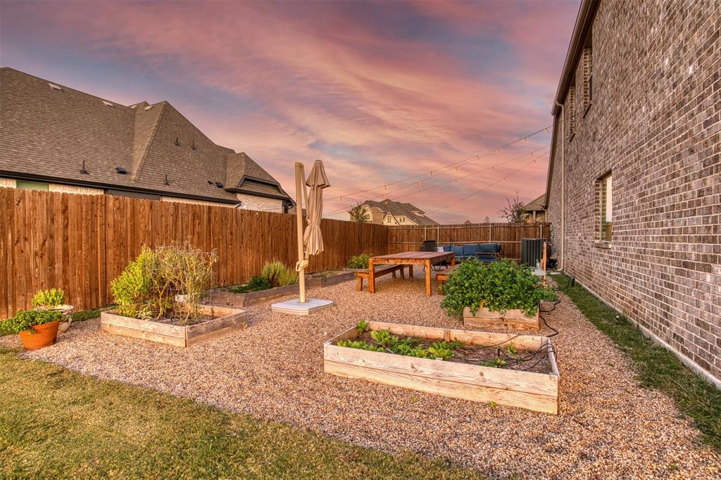 12605 Eagles Bluff Property Photo 28