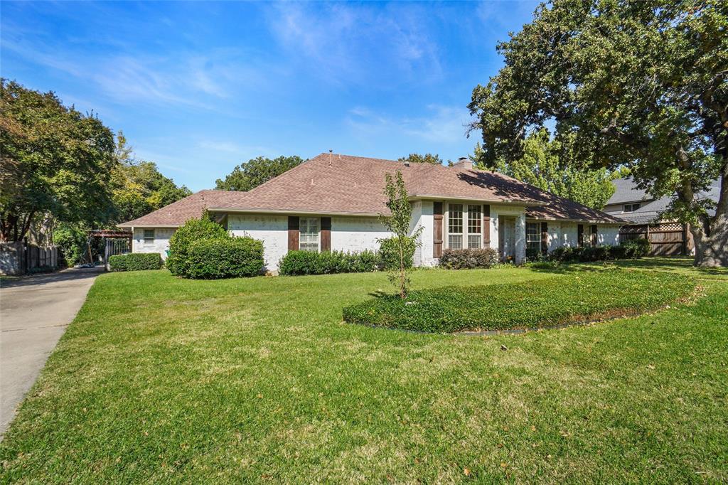 3704 Granada Trail Property Photo 2