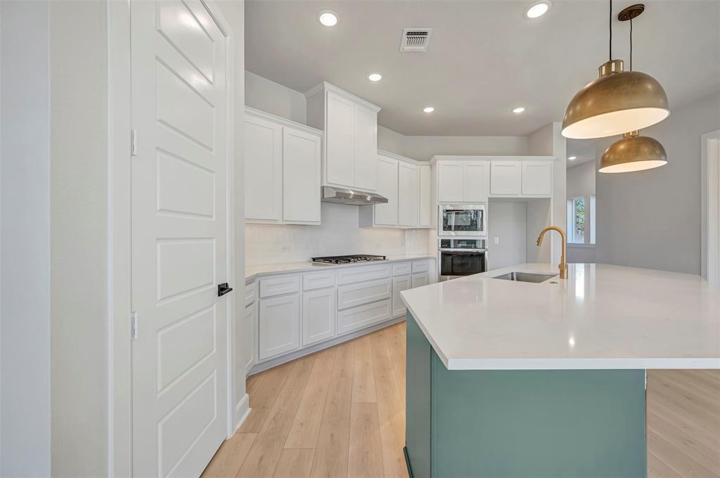 5849 Water Bridge Lane Property Photo 17