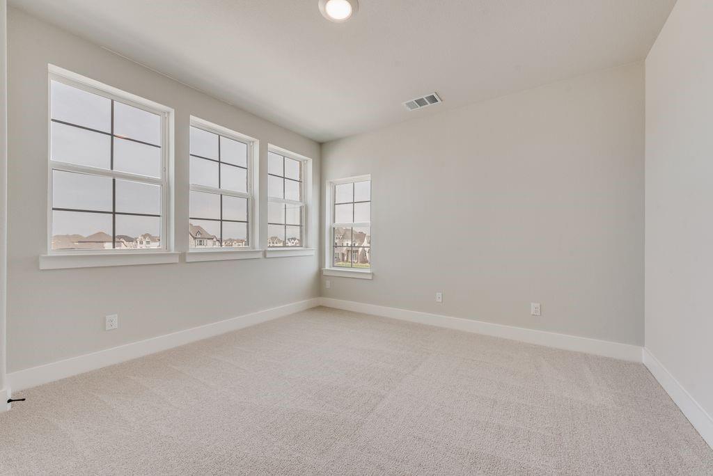656 Blakelys Way Property Photo 23