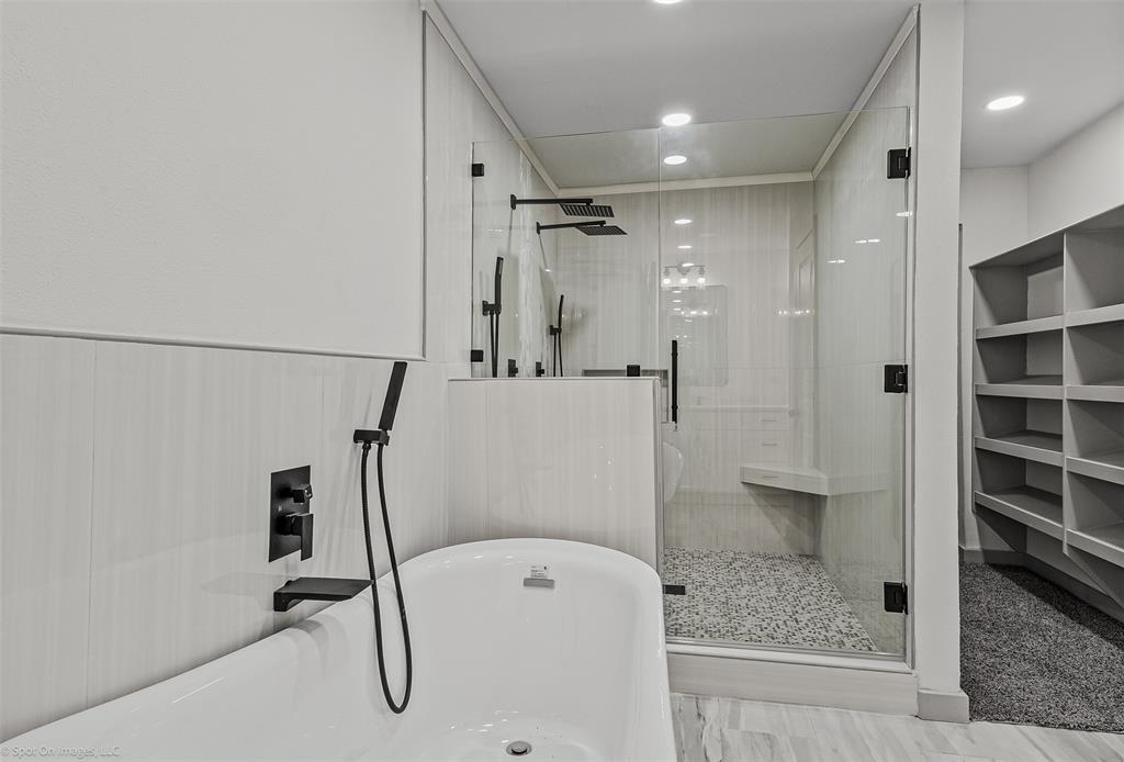 1301 Pecan Valley Drive Property Photo 15