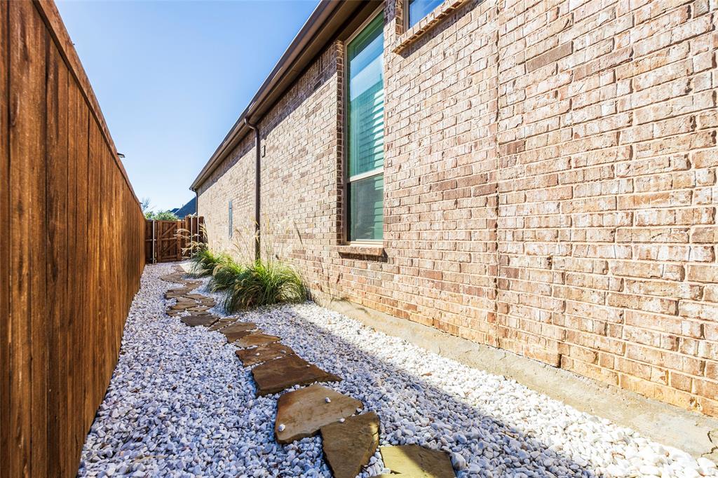 1650 Oakcrest Drive Property Photo 36
