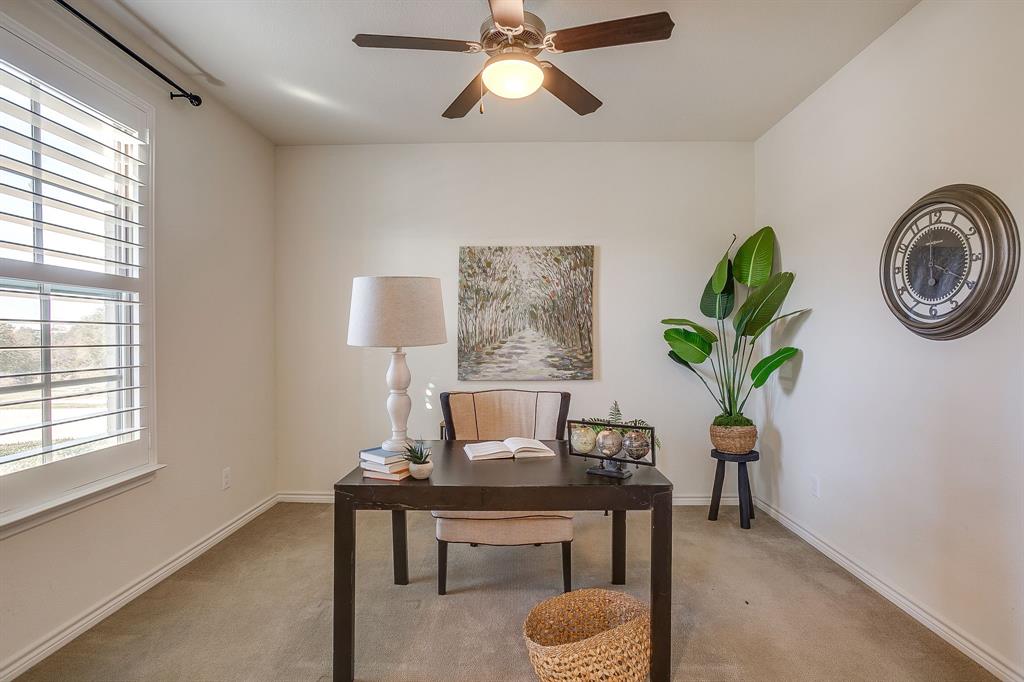 100 Grey Stone Street Property Photo 3