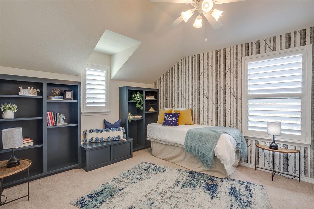 100 Grey Stone Street Property Photo 22