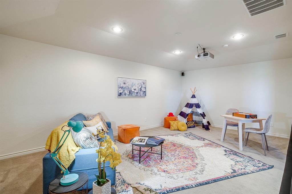 100 Grey Stone Street Property Photo 32