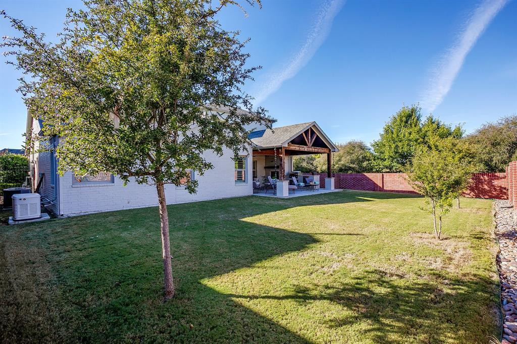 100 Grey Stone Street Property Photo 39