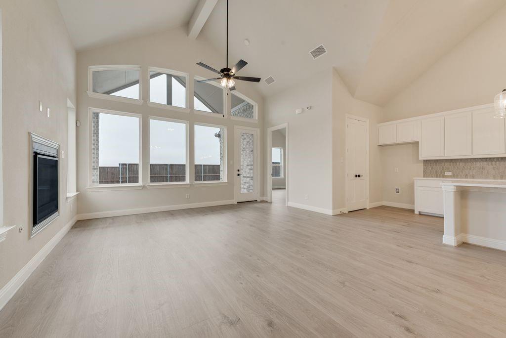 1116 Monterra Way Property Photo 6