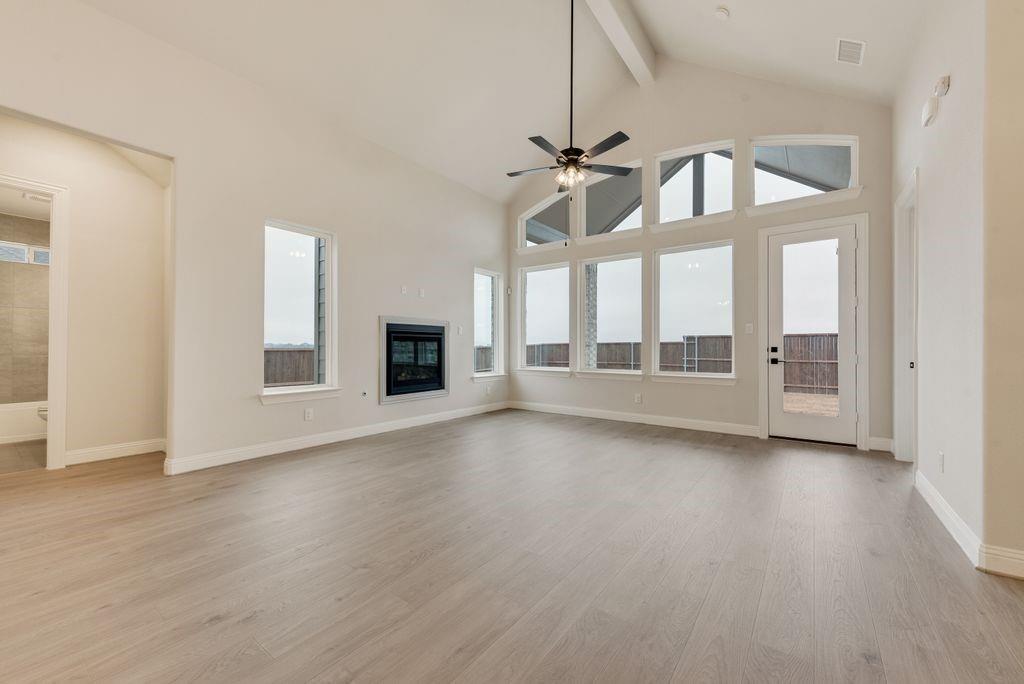 1116 Monterra Way Property Photo 10