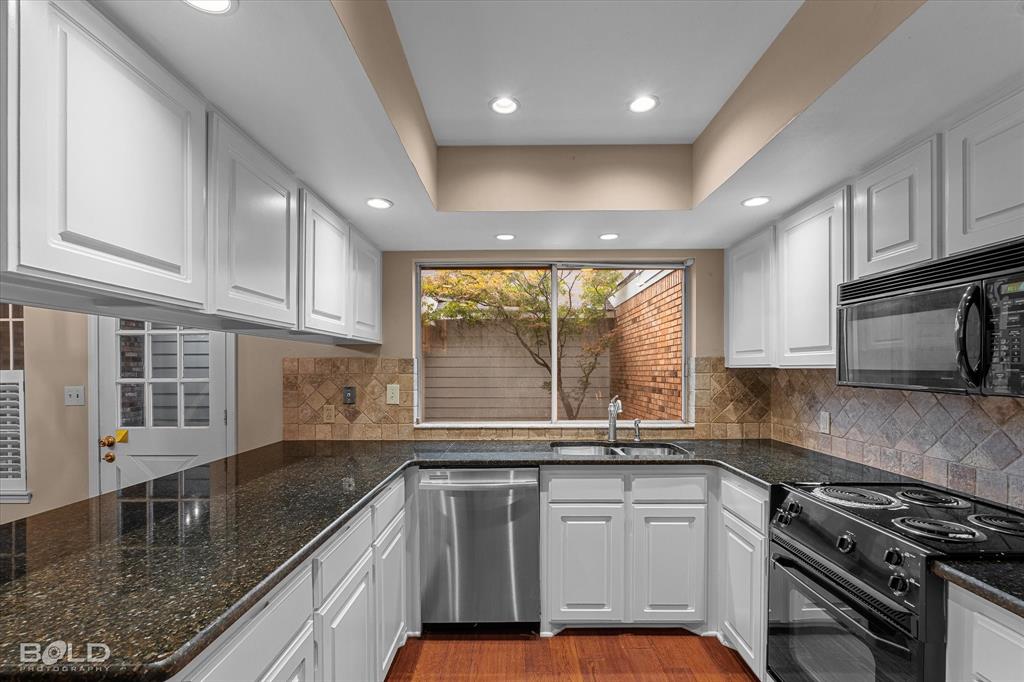 67 Tealwood Property Photo 18