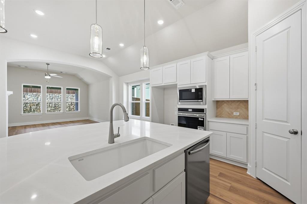 5048 Westhaven Circle Property Photo 5
