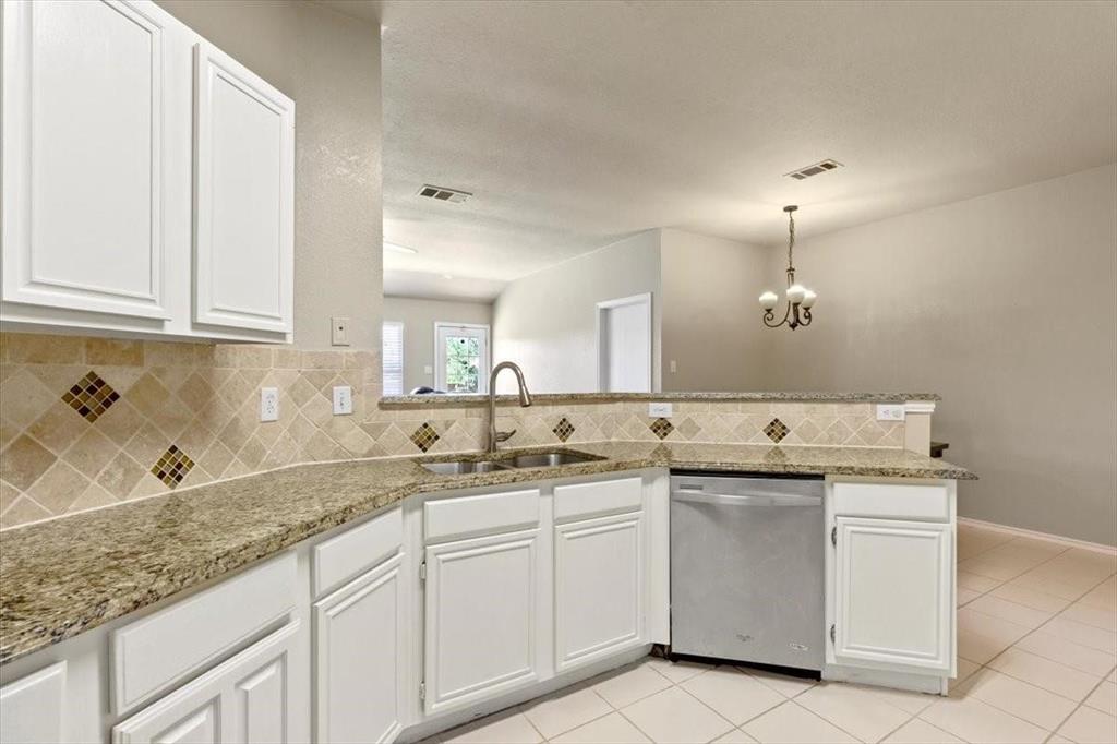 7617 Dockside Drive Property Photo 4