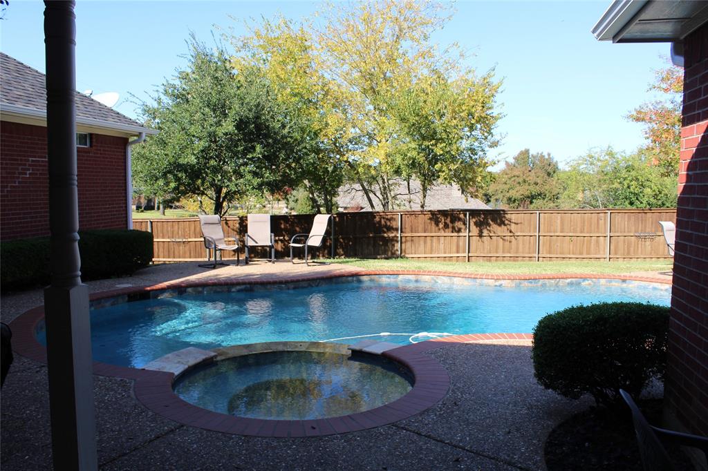 2131 Deer Run Property Photo 5