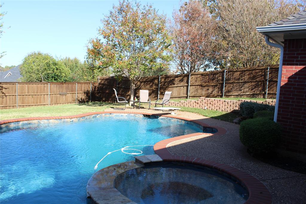2131 Deer Run Property Photo 6
