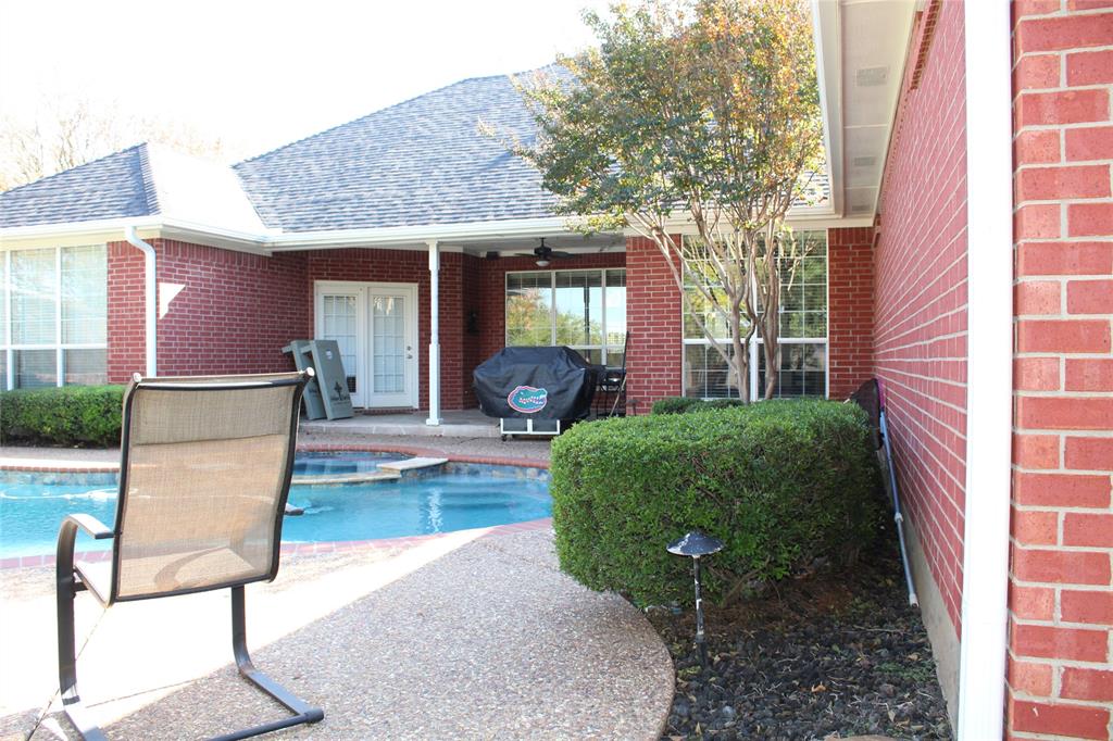 2131 Deer Run Property Photo 7