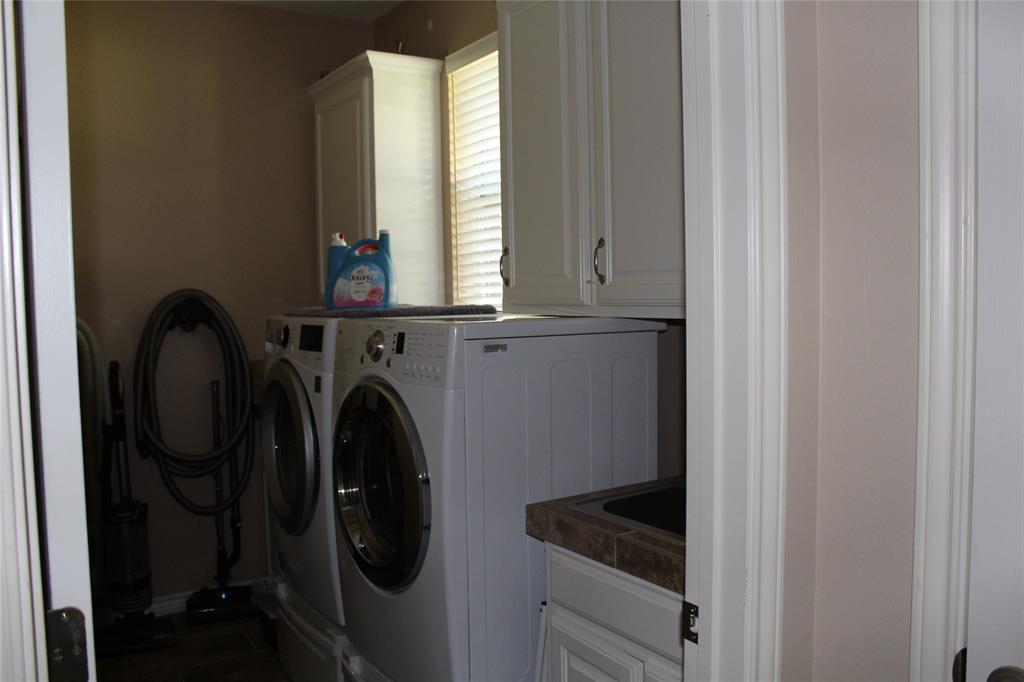 2131 Deer Run Property Photo 33