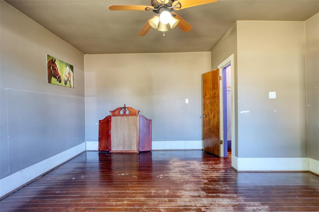 2620 State Highway 7 Property Photo 8