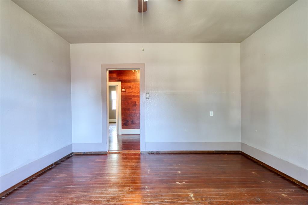 2620 State Highway 7 Property Photo 14