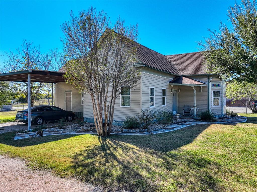 2620 State Highway 7 Property Photo 30