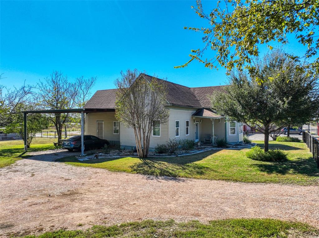 2620 State Highway 7 Property Photo 32