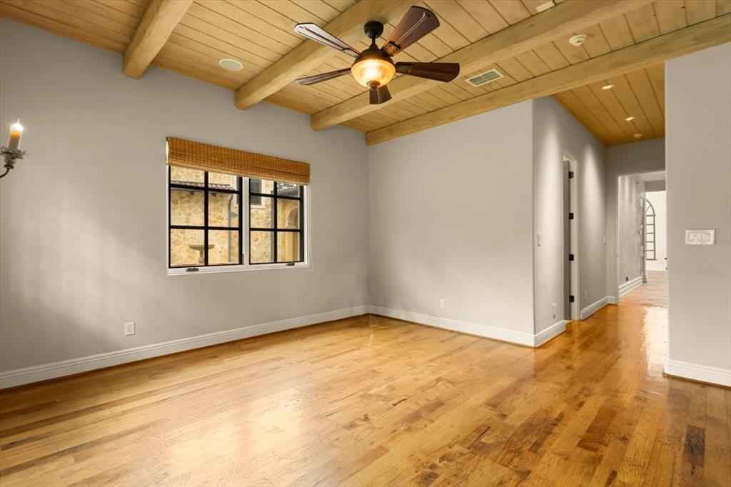 4573 Cascades Shoreline Drive Property Photo 24