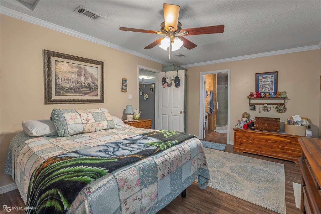 213 Bossier Street Property Photo 27