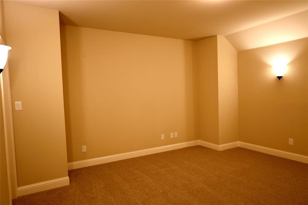 721 Rembrandt Court Property Photo 11