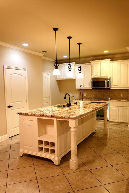 721 Rembrandt Court Property Photo 30