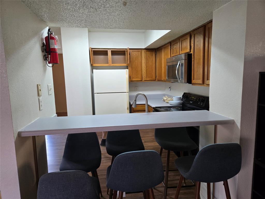9835 Walnut Street 107 Property Photo 8