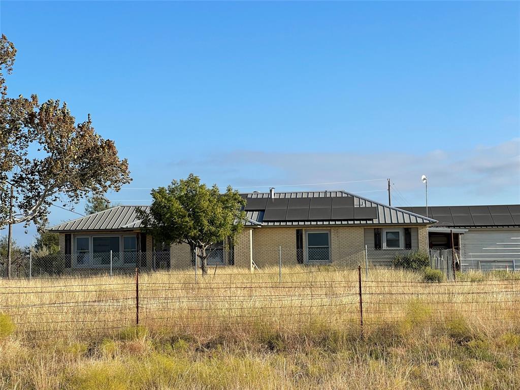 565 Fm 1241 Property Photo 1