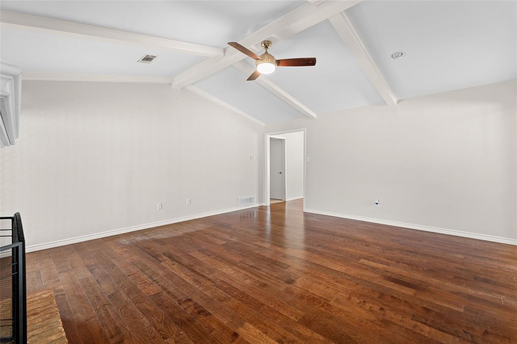 6907 Pickrell Drive Property Photo 7