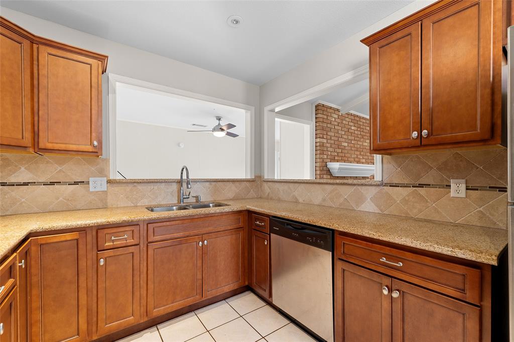 6907 Pickrell Drive Property Photo 10