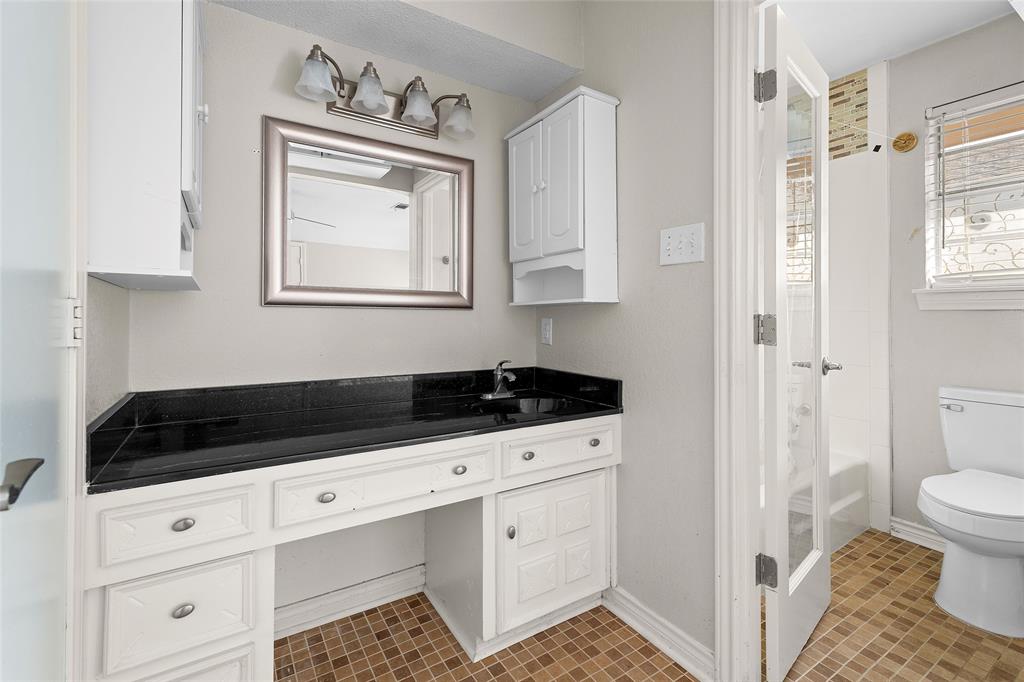 6907 Pickrell Drive Property Photo 18