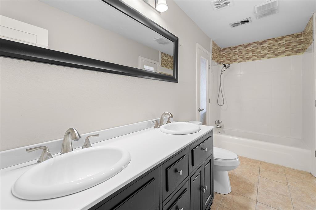 6907 Pickrell Drive Property Photo 25