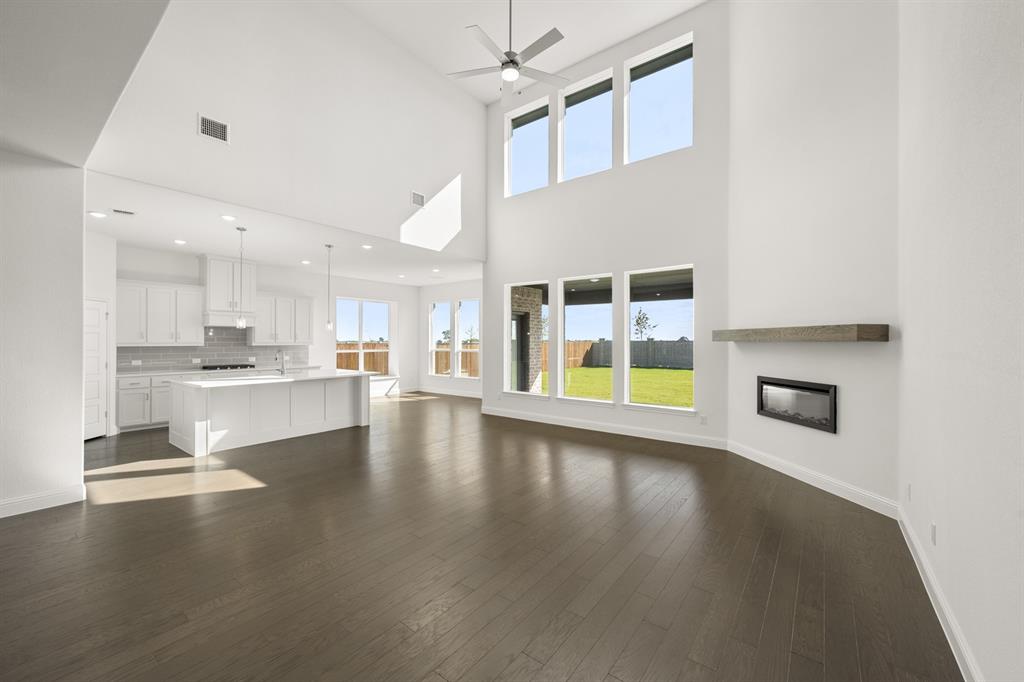 764 Texas Thistle Road Property Photo 6