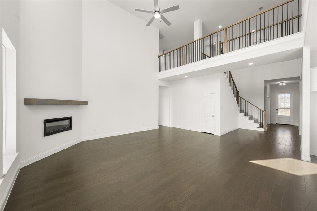 764 Texas Thistle Road Property Photo 7