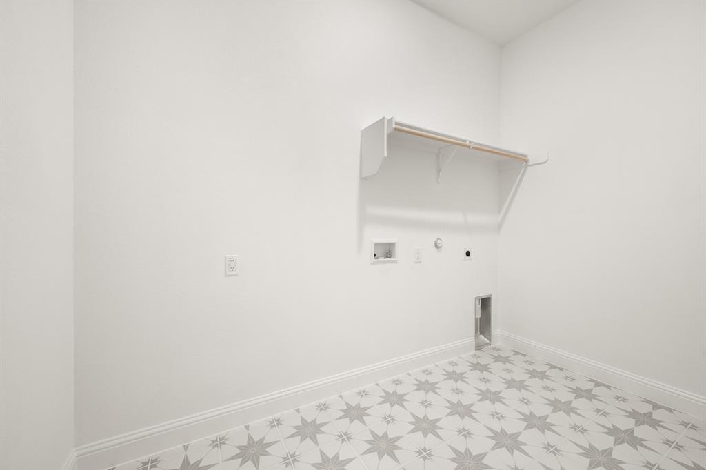 764 Texas Thistle Road Property Photo 23