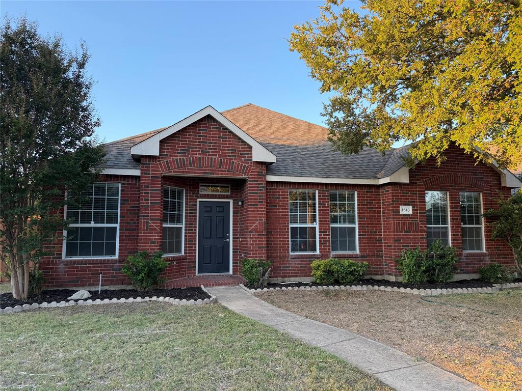 1513 Creek Springs Drive Property Photo 1