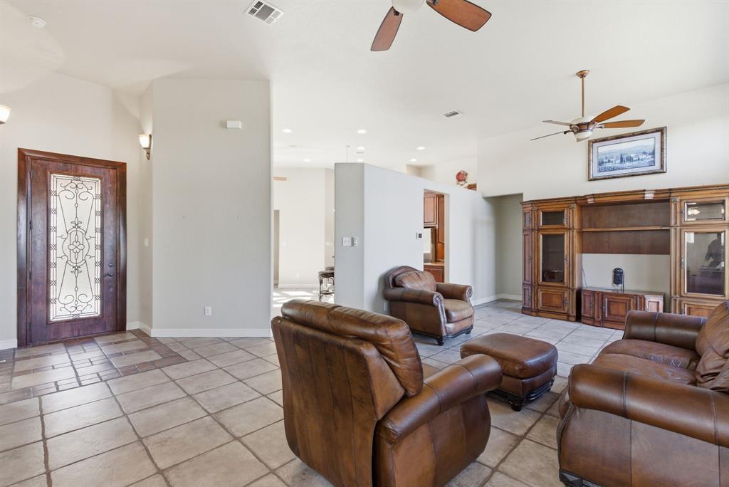 6525 Compass Way Property Photo 12
