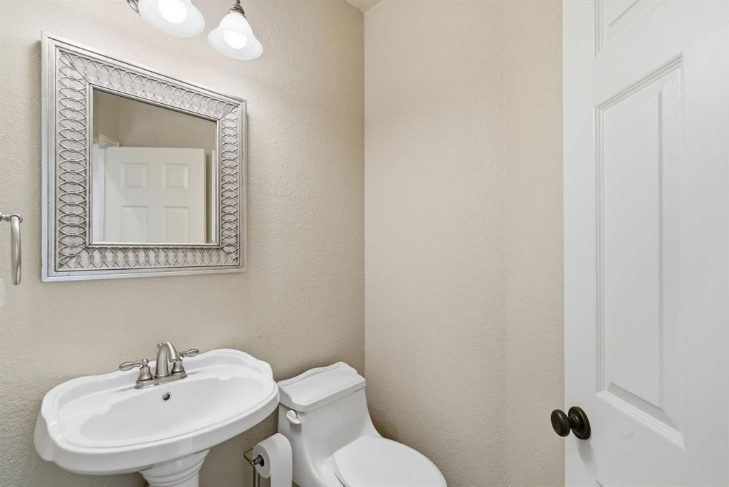 6525 Compass Way Property Photo 22