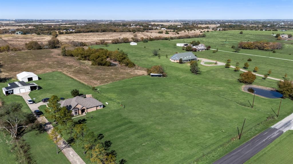 2000 Connie Lane Property Photo 2