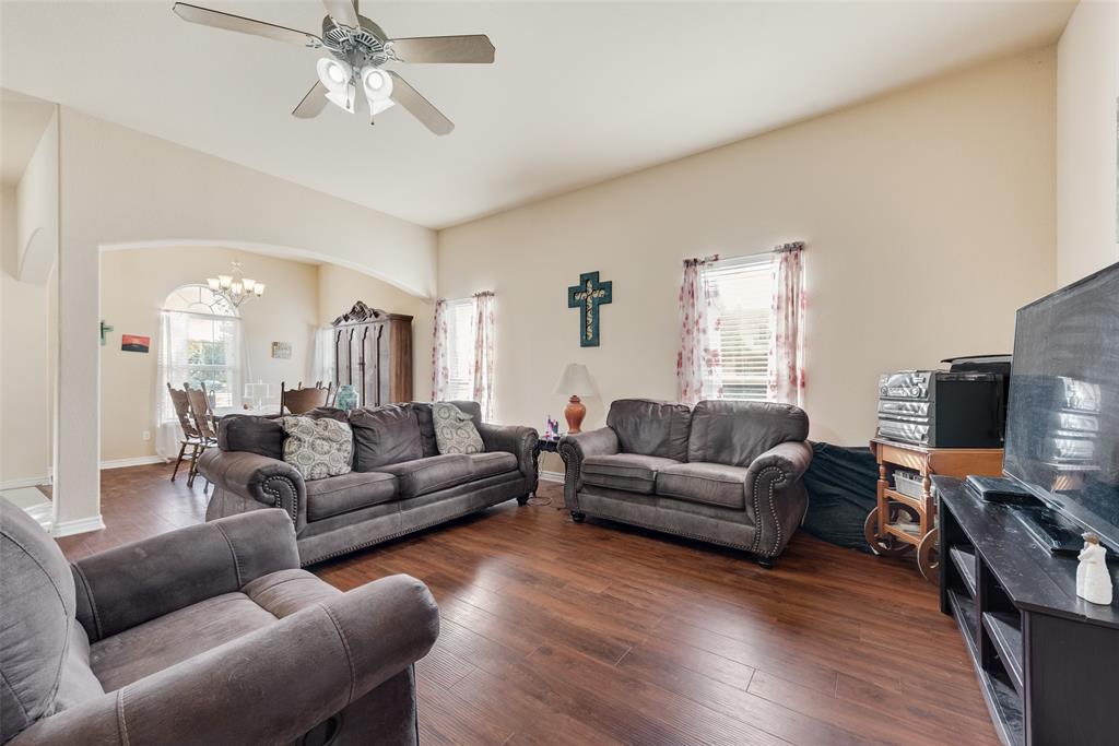301 Quail Run Road Property Photo 6