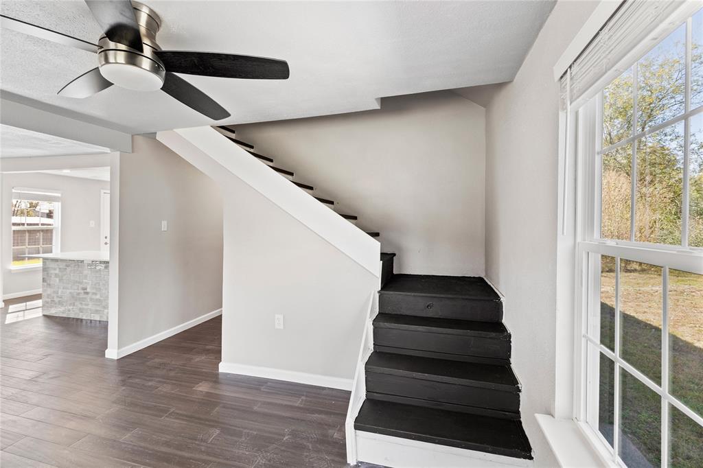229 Orchard Street Property Photo 7