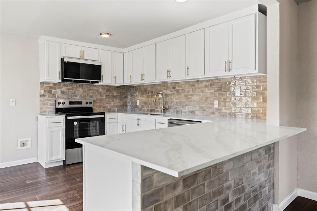 229 Orchard Street Property Photo 8